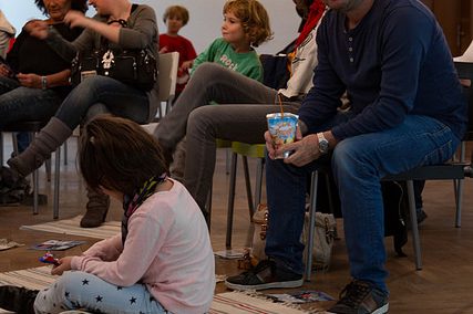 22144543501_14e765276b_z